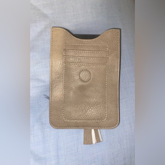 Tan wallet / small purse. - Picture 3 of 5